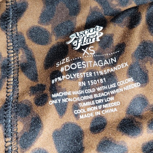Women's Leopard Print Ascot and Hart Leggings NWT - Picture 7 of 10